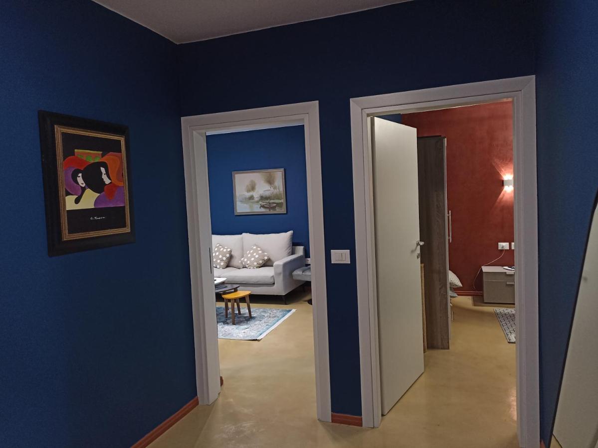 Oak Street Apartment Tirana Buitenkant foto